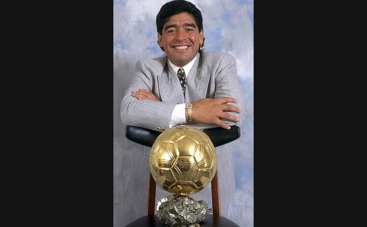 gli auguri di france football con il pallone d oro ad honorem
