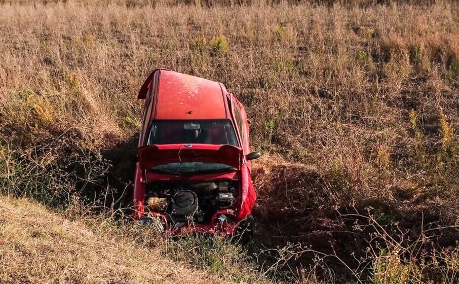 l auto fuori strada (l unione sarda cucca)