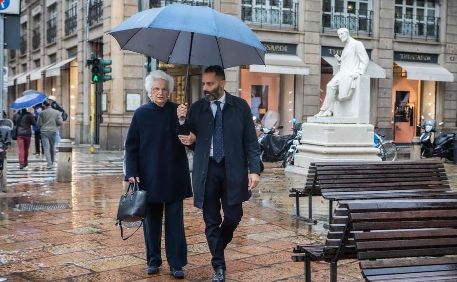 la senatrice liliana segre a milano (ansa)