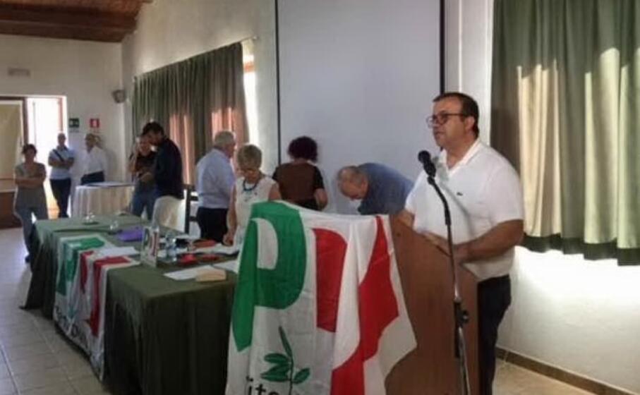 il segretario del pd sardo emanuele cani (ansa)