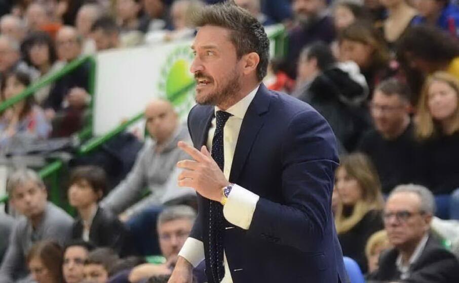 coach pozzecco (archivio l unione sarda)