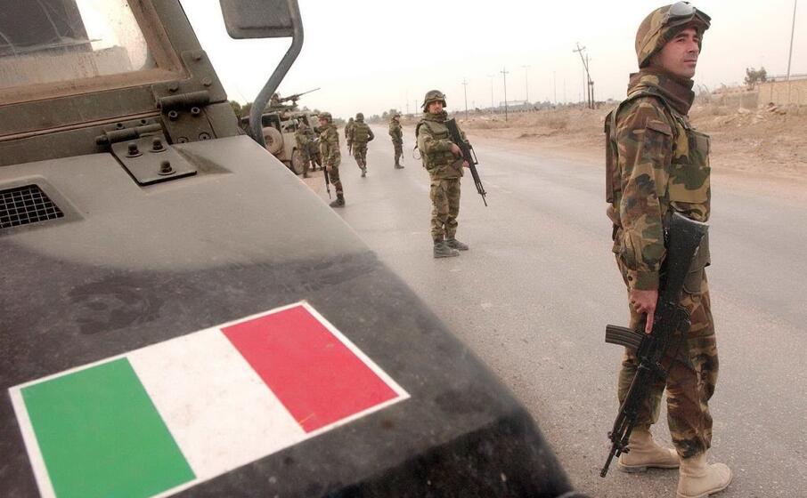 soldati italiani in iraq (ansa)