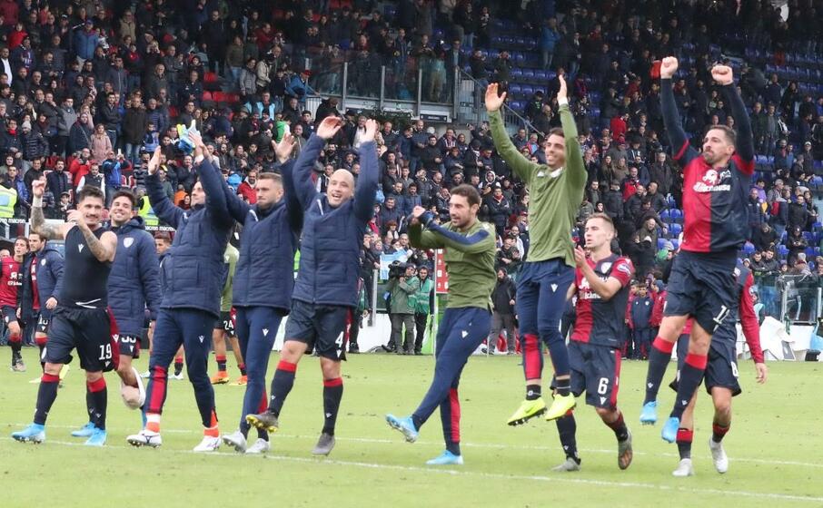 la festa dei rossobl (ansa)
