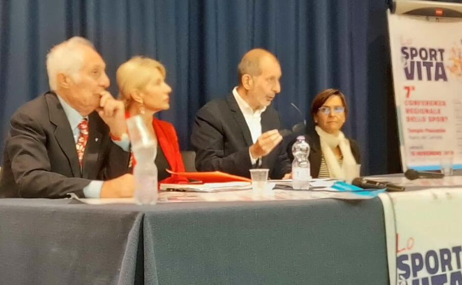 la presentazione dell evento (foto l p )