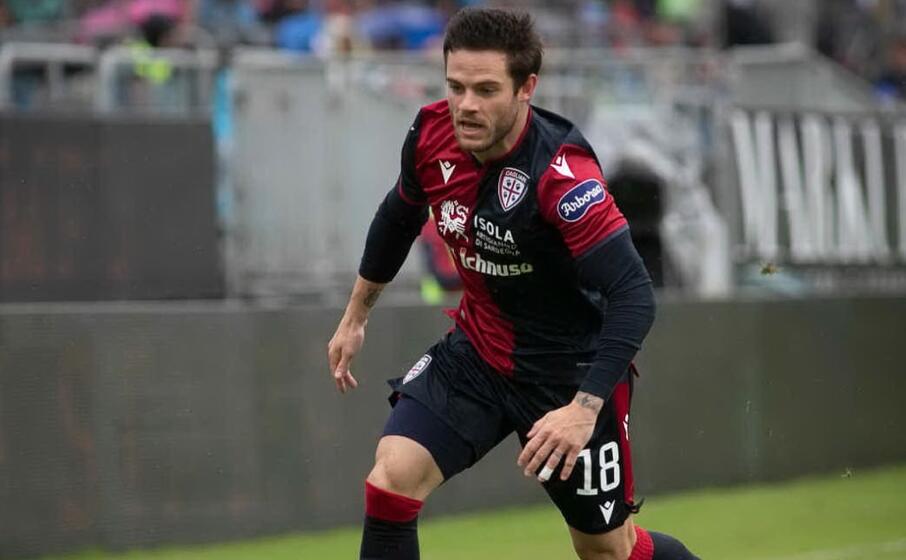 nahitan nandez (foto twitter cagliari)
