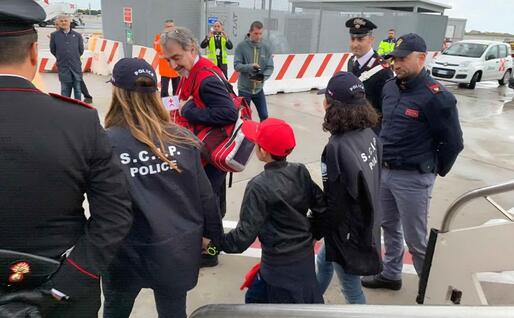 Alvin a Fiumicino (foto Polizia)