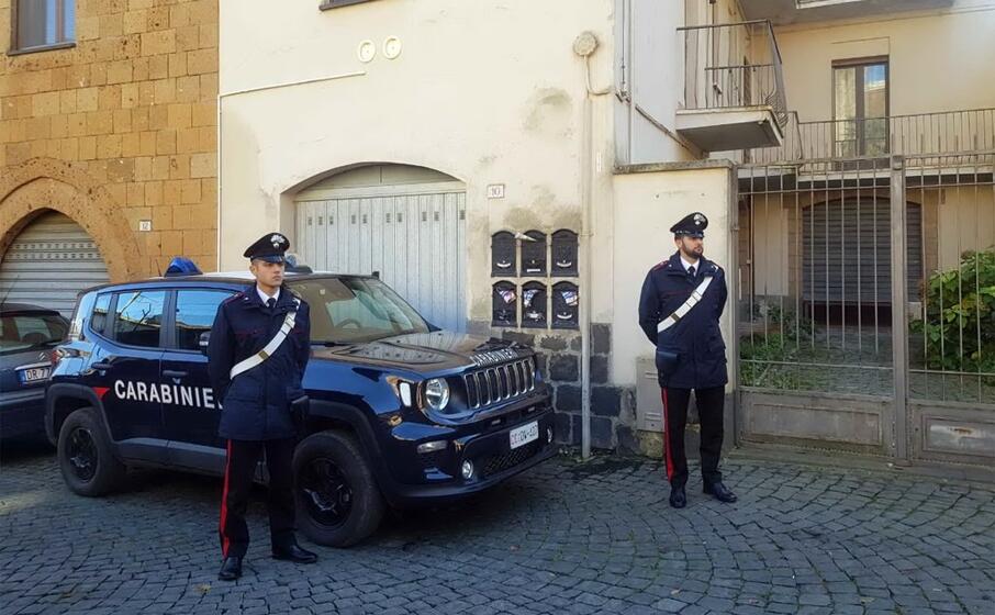 i carabinieri sul posto (ansa liberotti)