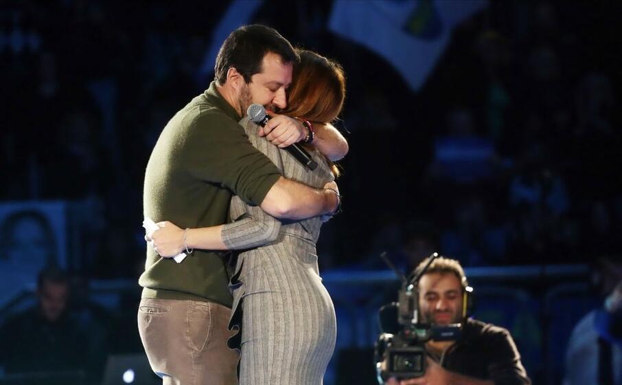matteo salvini e la candidata lucia borgonzoni (ansa)