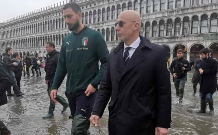 (foto ansa e twitter nazionale italiana)