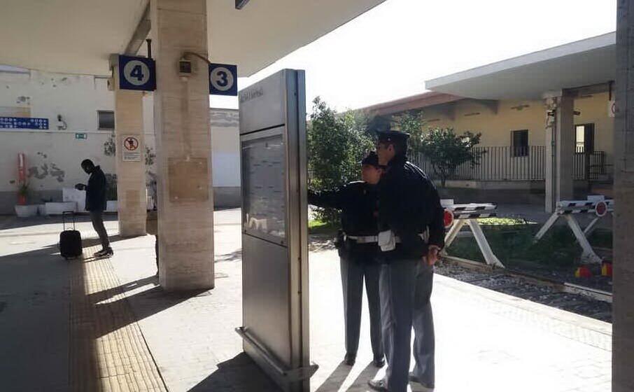 polizia ferroviaria (archivio l unione sarda)