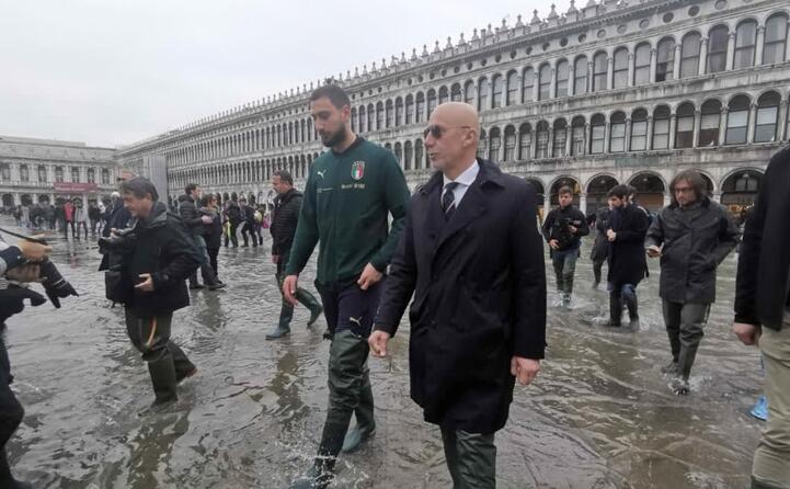 venezia la solidariet della nazionale