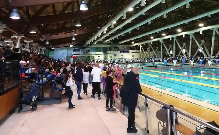 la piscina gremita (foto l almiento)