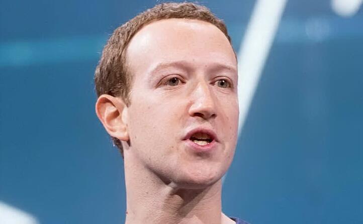 quinto il creatore di facebook mark zuckerberg con 74 5 miliardi di dollari