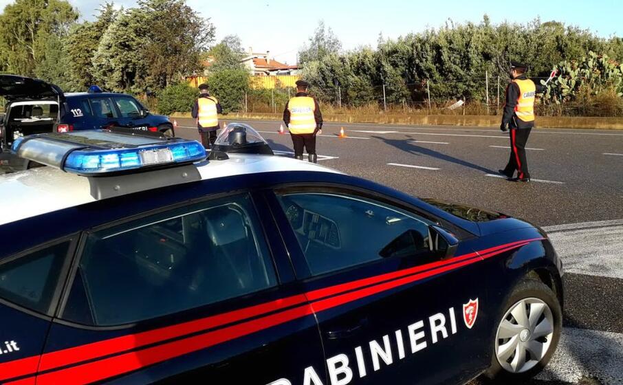 (foto carabinieri)