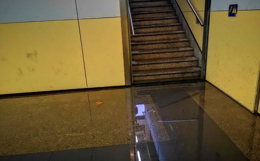 la stazione ferroviaria di oristano (foto elia sanna)
