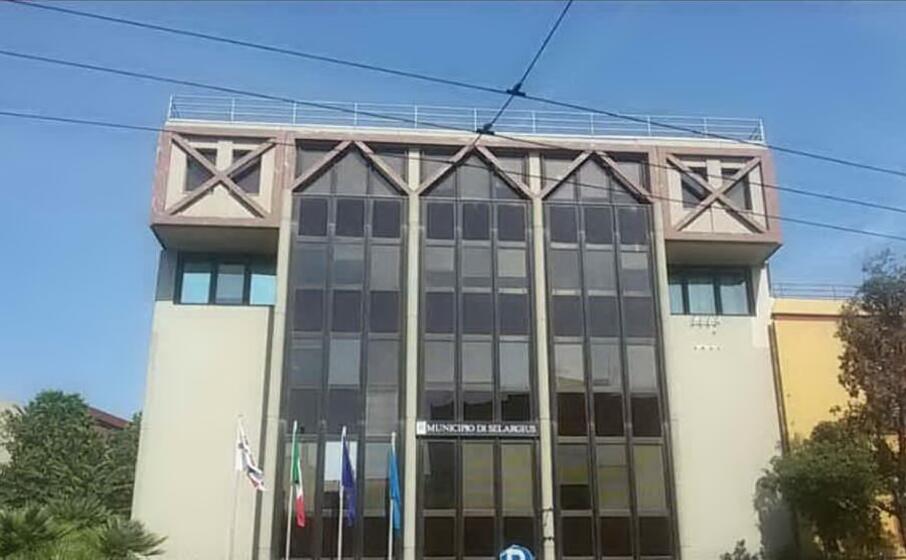 il municipio di selargius (foto comune di selargius)