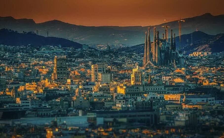 barcellona (foto pixabay)