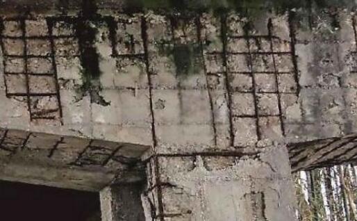 Chiuso perché a rischio collasso (Ansa)