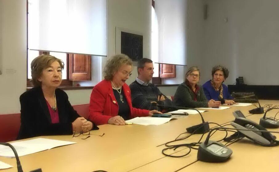 la presentazione del dossier sulle pari opportunit in politica a cagliari