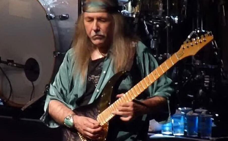 uli jon roth (foto da frame video)
