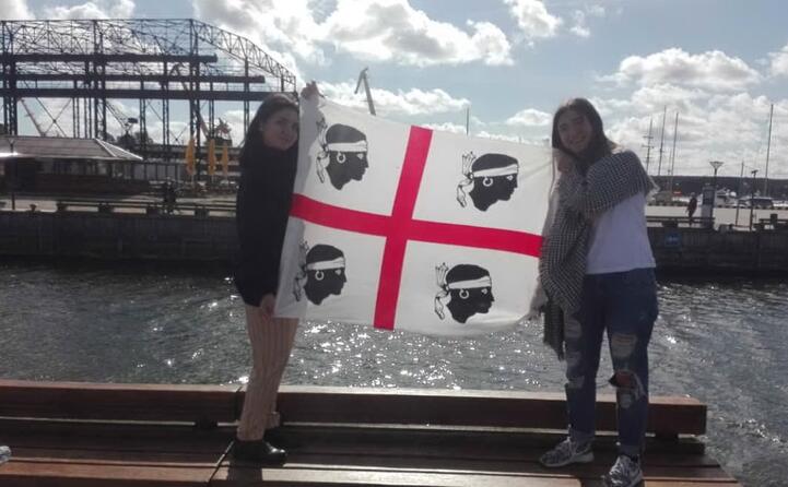 direttamente da alghero e decimoputzu io e la mia amica ilaria a klaipeda lituania con la sardegna nel cuore