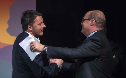 Matteo Renzi e Nicola Zingaretti (Ansa)