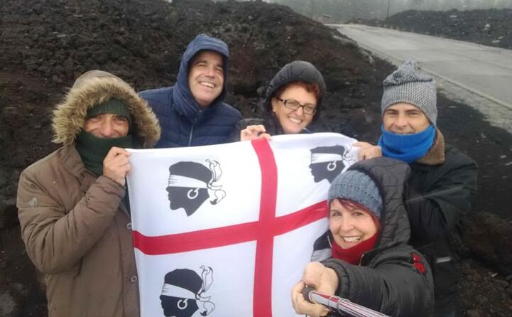 serenella alessandro pierpaolo patrizia e tommaso da cagliari sull etna