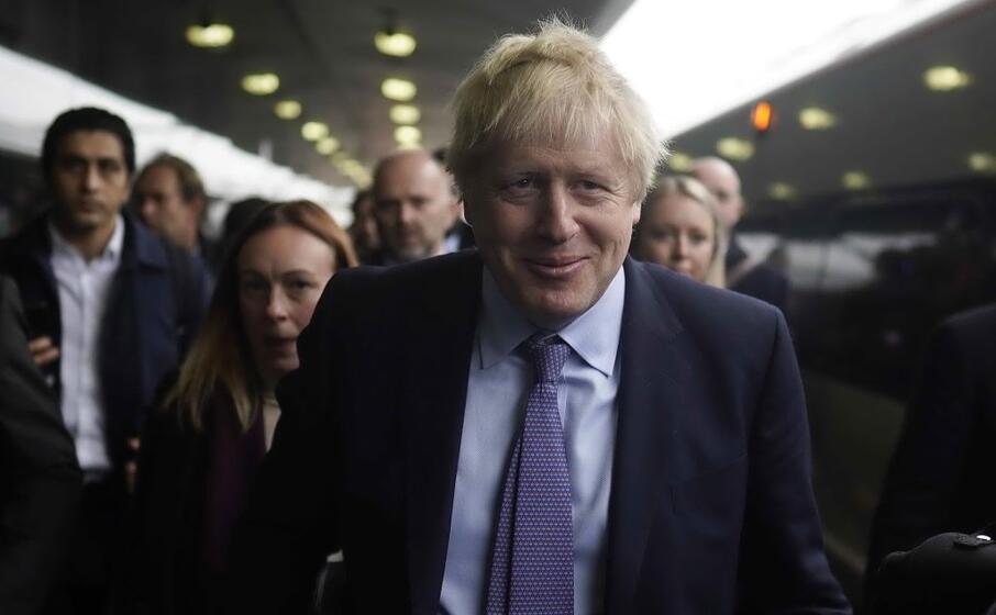 il premier britannico boris johnson (epa oliver)