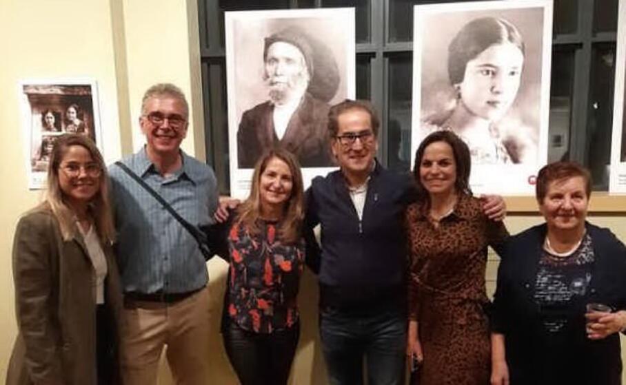 foto di gruppo (foto biblioteca di sardegna)