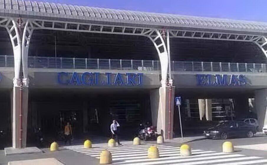l aeroporto di elmas (archivio l unione sarda)