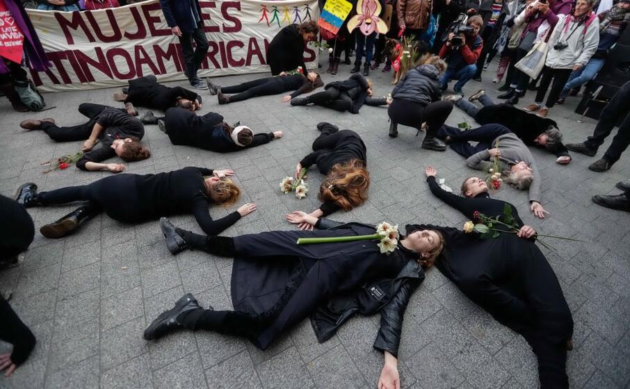manifestazione a bruxelles (ansa)