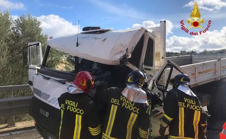 l intervento (foto vigili del fuoco)