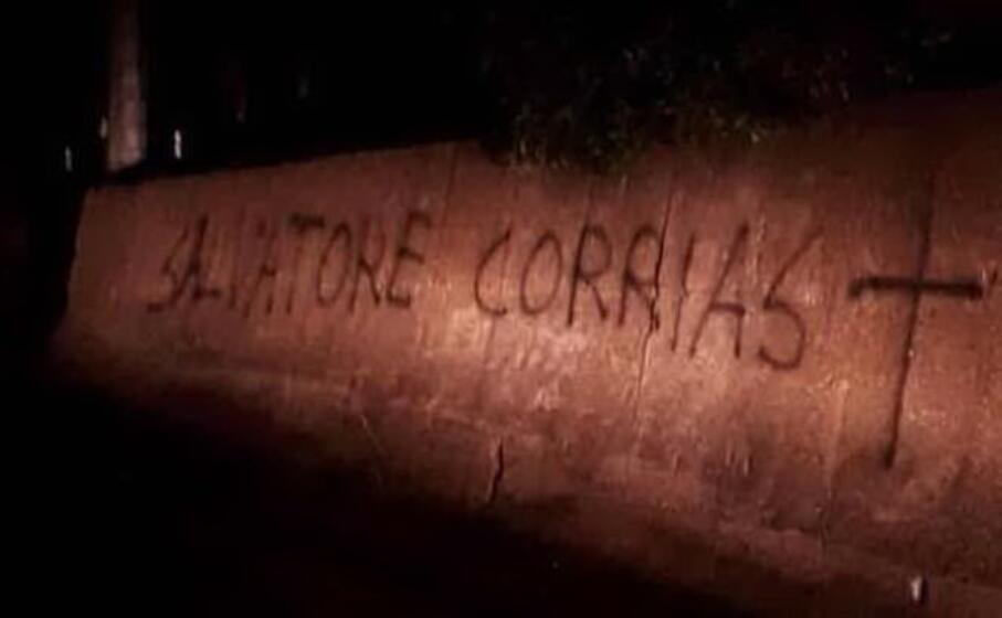 le minacce al sindaco (ansa)