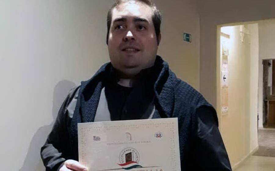 roberto maccioni con il premio