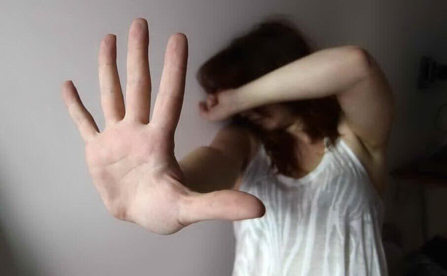 violenza sulle donne (archivio l unione sarda)