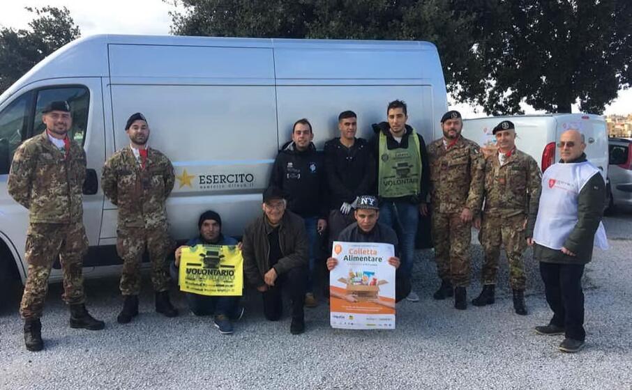 la risposta della brigata sassari in occasione della 23 edizione della giornata nazionale della colletta alimentare