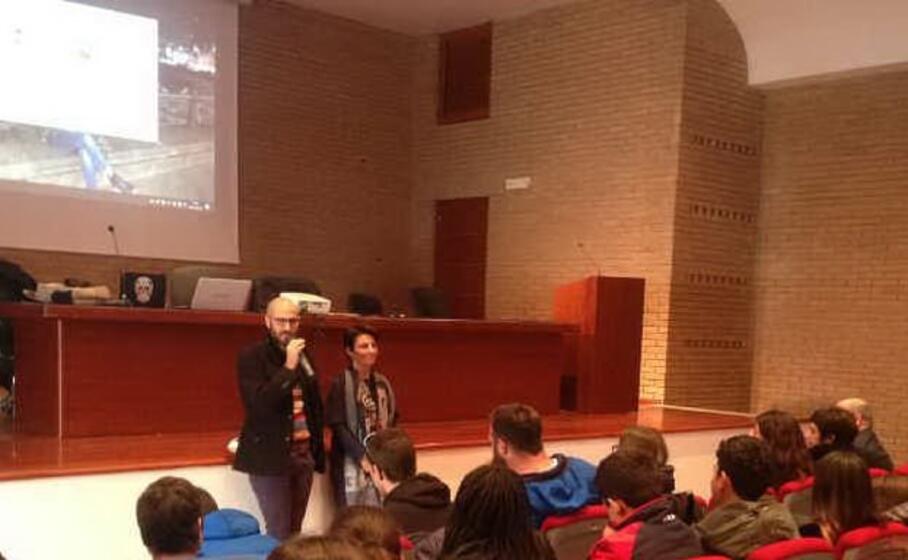la presentazione di agitamus (l unione sarda foto pala)
