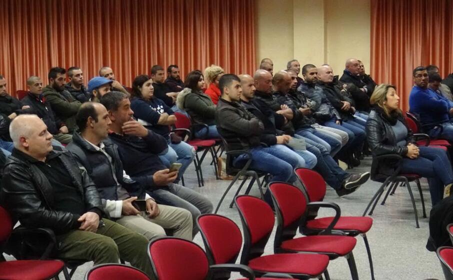 l assemblea di tramatza (foto l unione sarda chergia)