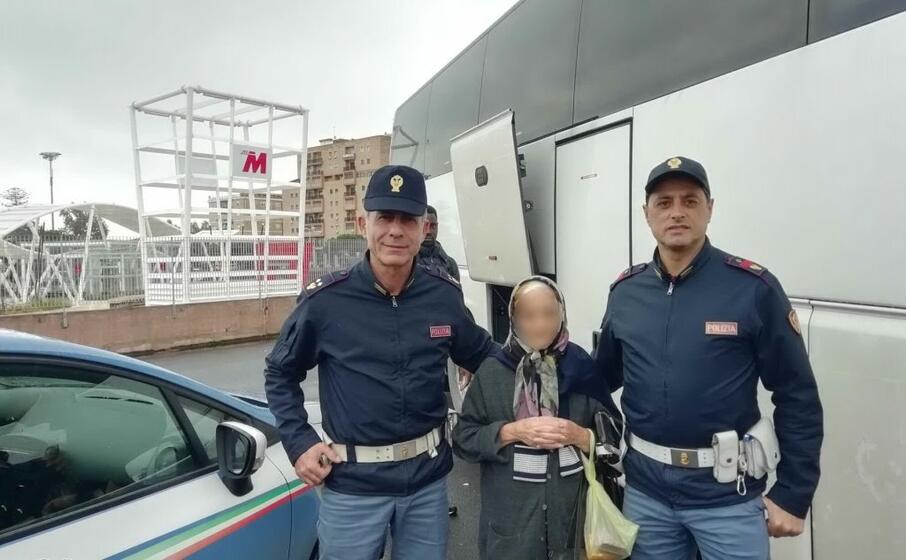 (foto facebook agente lisa)