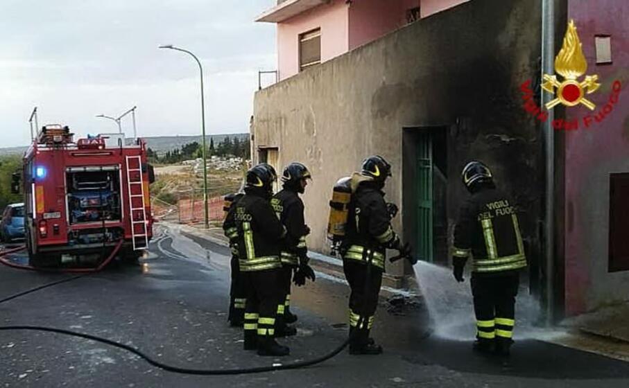 l intervento (foto vigili del fuoco)