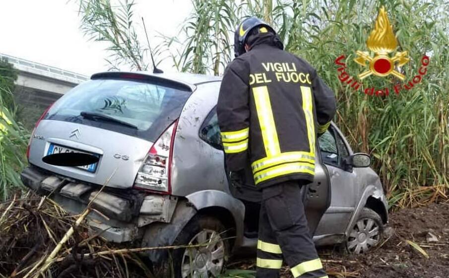 l intervento (foto vigili del fuoco)