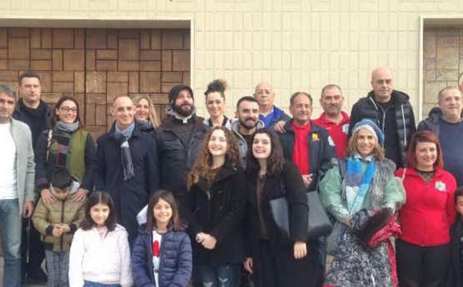 le associazioni di miracolo di natale (foto l unione sarda pala)