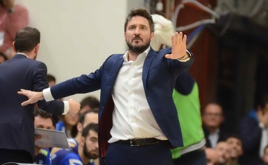 coach pozzecco (archivio l unione sarda calvi)