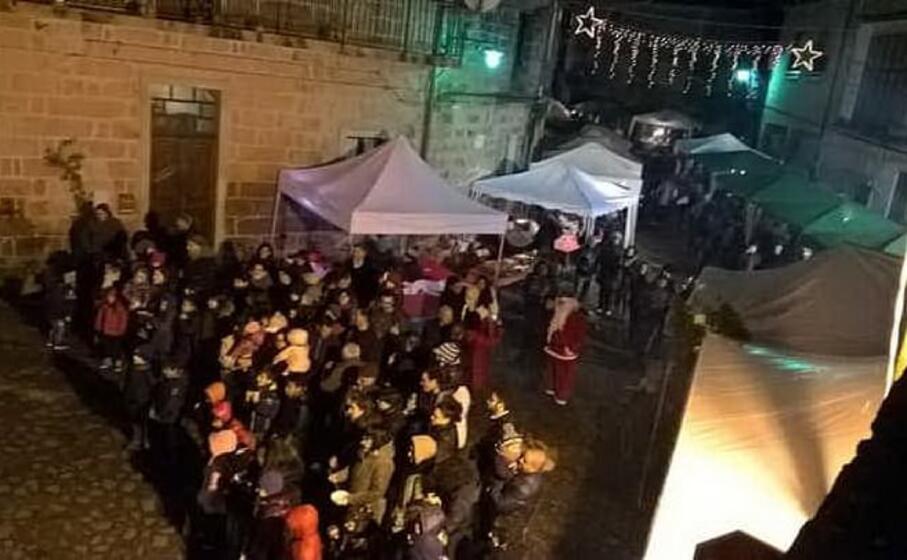 i mercatini in un immagine delle passate edizioni (foto a orbana)