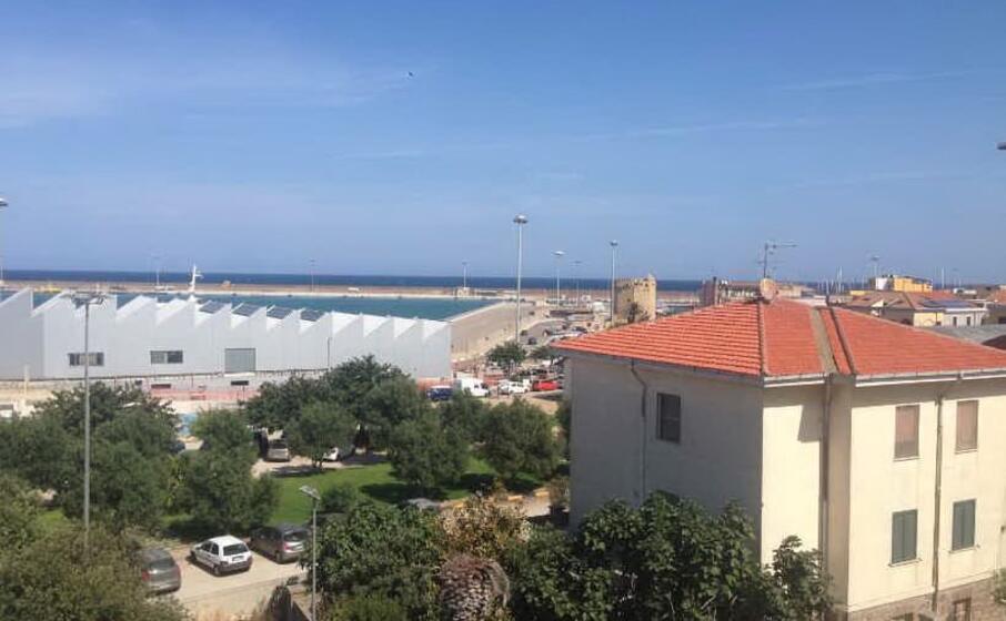 porto torres (foto l unione sarda pala)