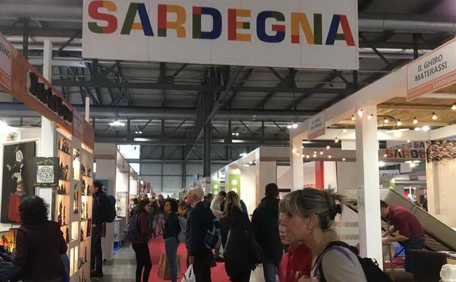 gli stand delle imprese sarde (l unione sarda foto favazzo)