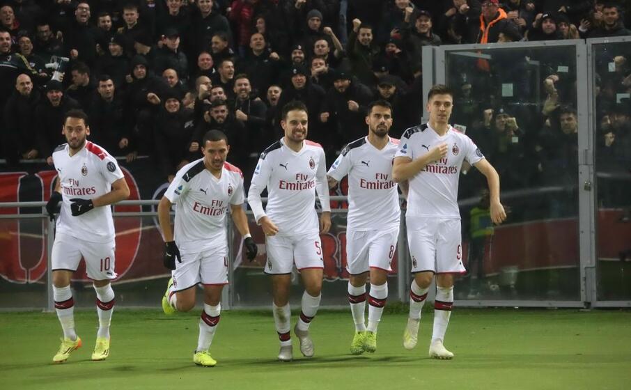 la gioia dei rossoneri (ansa benvenuti)