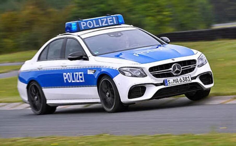 la polizia tedesca (ansa)