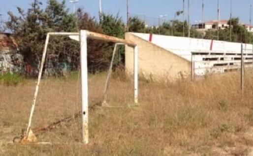 Un altro campo sportivo a Porto Torres (foto L'Unione Sarda - Pala)