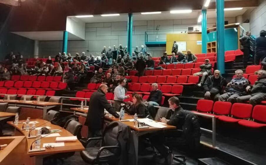 cittadini in aula (foto lorenzo ena)